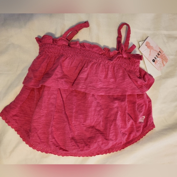 NWT Roxy Fuchsia Ruffled Top - Picture 1 of 2
